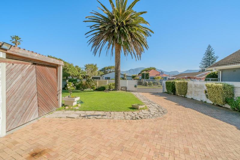 3 Bedroom Property for Sale in Plumstead Western Cape